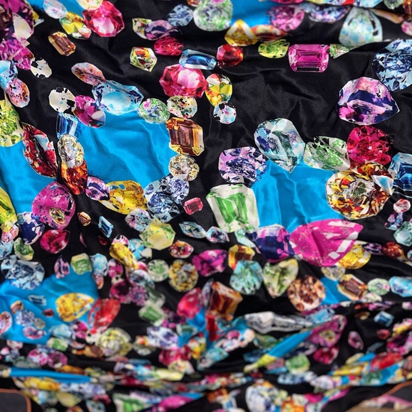 Plomo o plata vintage jewel print size shawl scarf 4 x 4 ft - Picture 1 of 2